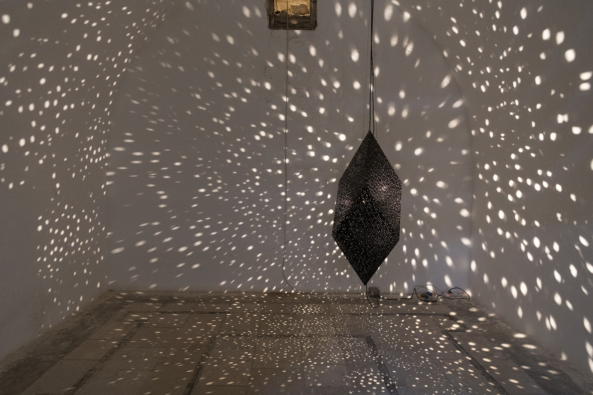 Slow Arc Inside a Cube XIII